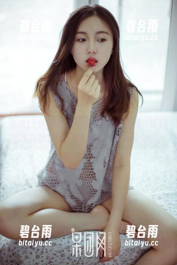 GIRLT果团网 - 王语纯的婚纱美图，我们到底在欣赏什么呢？精选你的想象力吧。