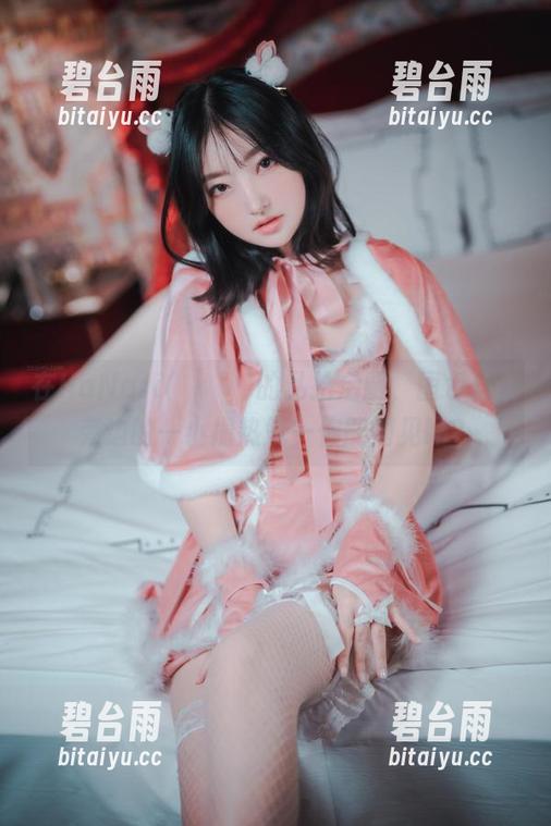 在HaNari(하나리)的私拍后厨，图包灶台旁边的一小撮热气—你能闻见吗？