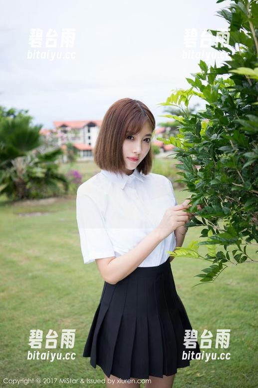 MiStar魅妍社 - 大白兔emma的御姐写真，满屏都是女王范儿，别说话，直接看就好！