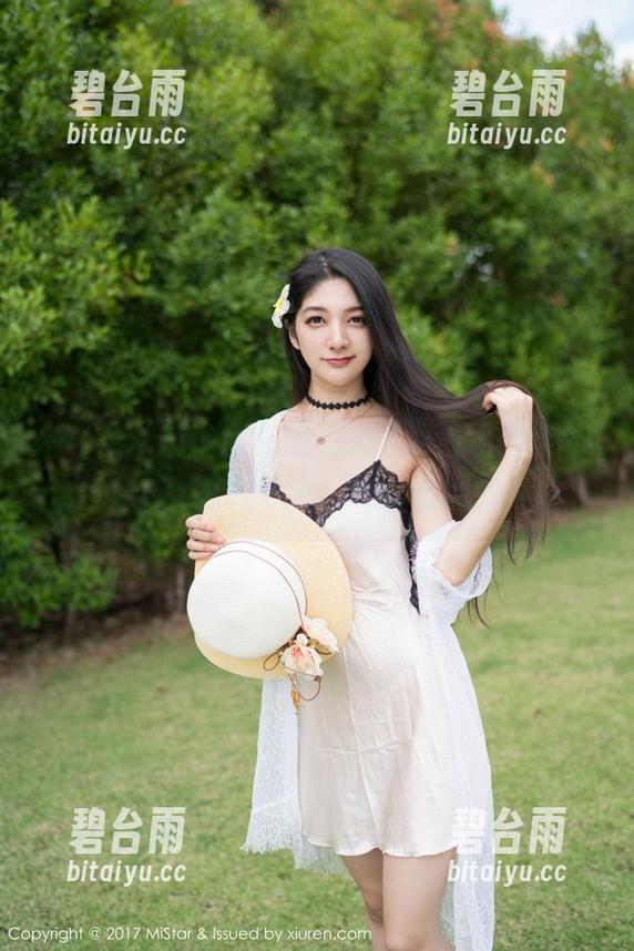 MiStar魅妍社 - 你见过“豹纹小乔Joyi”吗？定制写真里，气质难以捉摸。