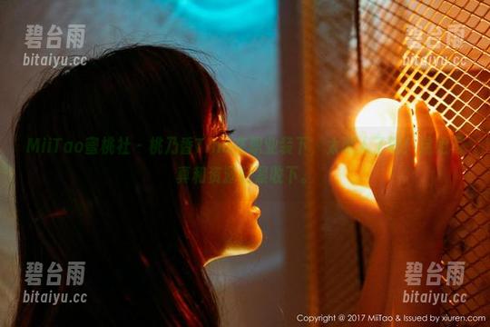 MiiTao蜜桃社 - 桃乃香Tina在职业装下，太诱人了吧！这组写真和资源赶紧收下。