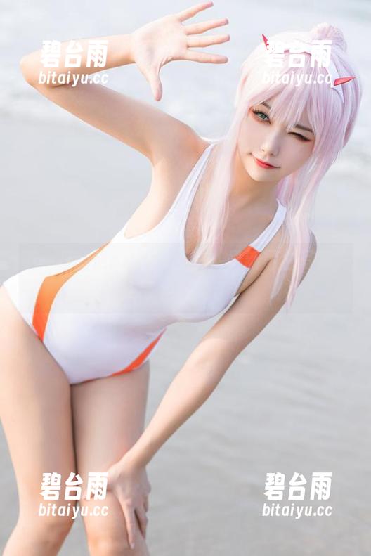 不一样的Momoko葵葵，最新黑白写真，影子也上场了！