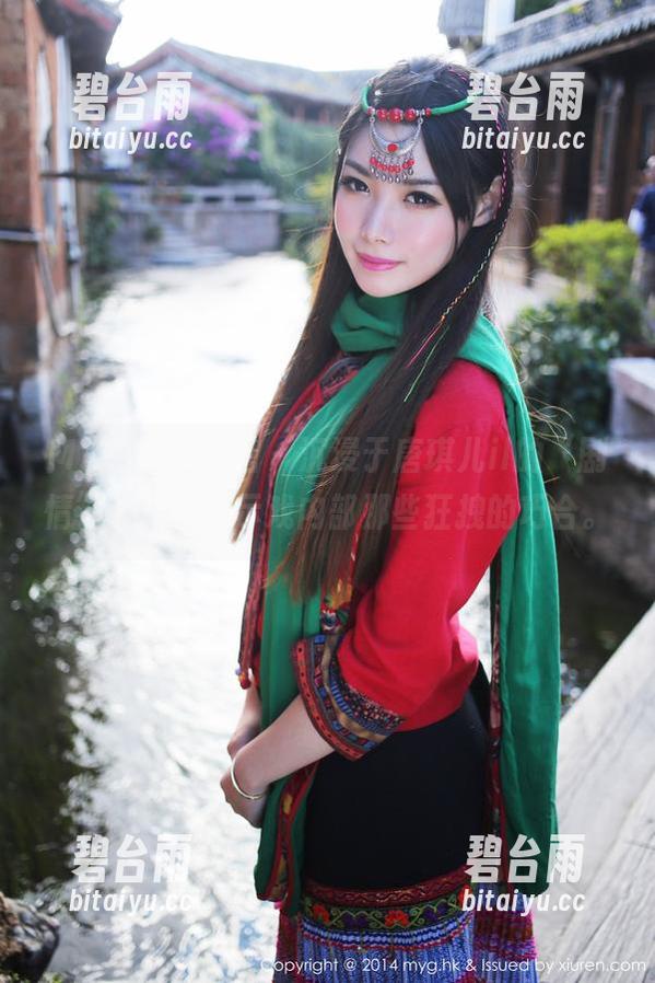 MyGirl美媛馆 - 沉浸于唐琪儿il的“剧情”，更新揭示戏内部那些狂拽的巧合。