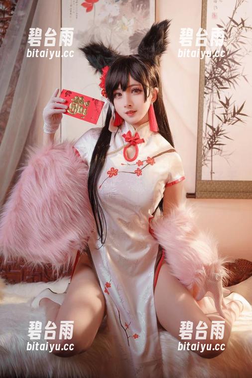 圣诞快乐or社畜必修课？Rioko凉凉子无圣光美图上线！