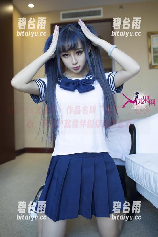 UGirls尤果网 - 作品名叫“美足”，但小心，李思宁就像绊倒你的绊脚石
