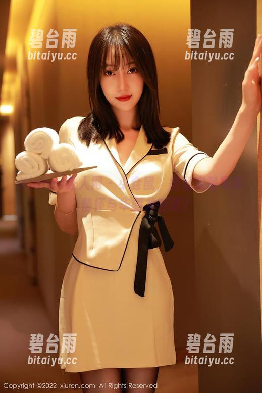 Xiuren秀人网 - 小仓鼠，御姐定制写真，情怀与华丽并存吧？