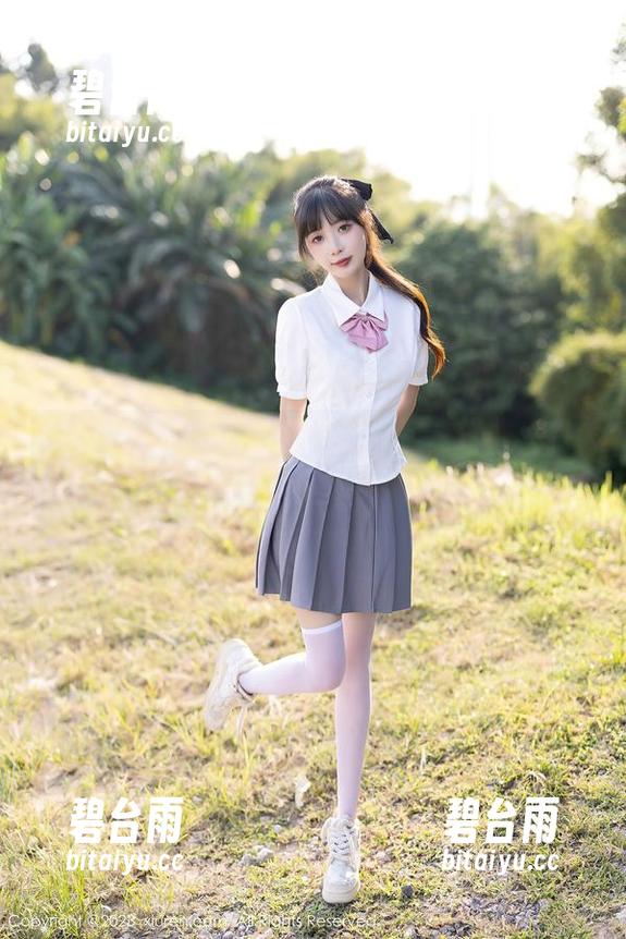 Xiuren秀人网 - 翻看高清图册，晚苏susu的女神个性一览无余！