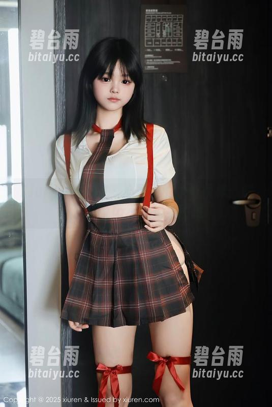 Xiuren秀人网 - 心目中的学妹模样：楚恬Olivia不止是美图哦