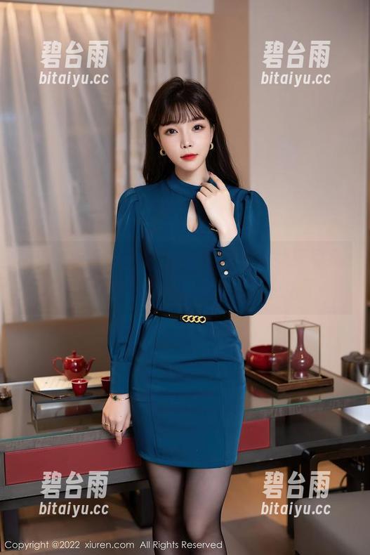 Xiuren秀人网 - 原图，艾栗栗栗栗栗栗吖在浴室里，她的眼神也太会说话了吧
