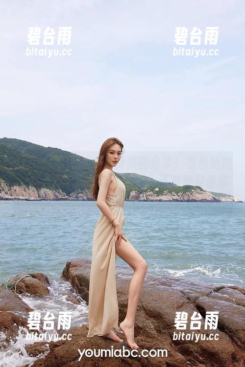 YouMi尤蜜荟 - 免费美图分享！墨色琥珀的魅力，夏美子邀你同赏，不然她要请你吃东西哦！