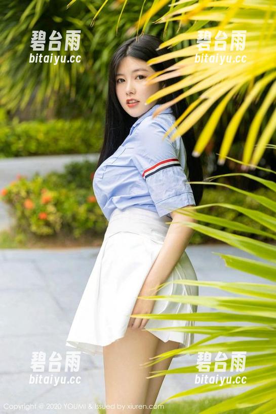 YouMi尤蜜荟 - 观看心妍小公主的白色时刻，顺便回忆下我的白色袜子？