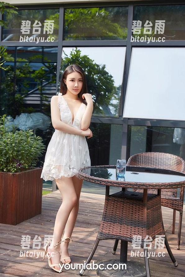YouMi尤蜜荟 - 更新图包！林妙妙的教室，今天的课是形体美学吗？