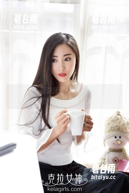 克拉女神 - 阿弥托佛，周迪的写真让我觉得女神原来也能这么接地气。