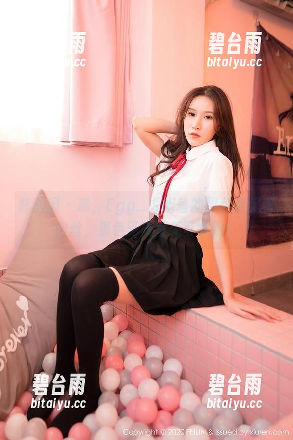 嗲囡囡 - 瞧，Egg_尤妮丝的图包里藏着肉丝，那色泽简直无可挑剔！