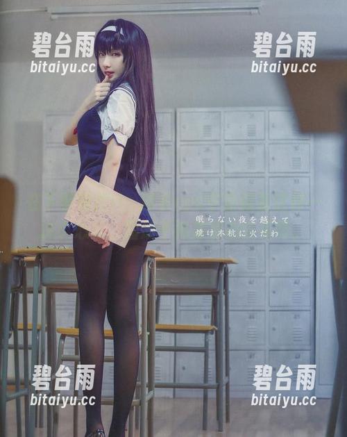 在下萝莉控ii，泳衣cos中竟藏着这样一抹小心机。图册不妨放宽心去看吧。