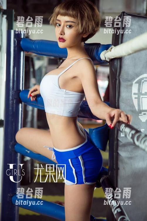 尤果网 - 果果的黑色旅程图片资源，像极了午夜的悸动，要不要一探究竟？
