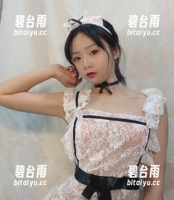 抛开寒冷，是青水的露背毛衣最新分享，背影杀手上线！
