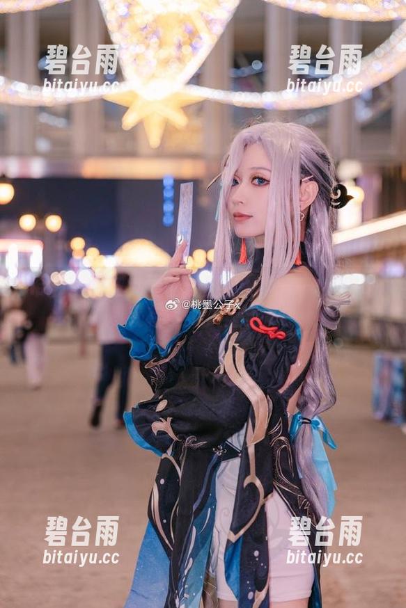 希娜小姐在桃墨公子的合集里——不出吧唧又有多少人上当了？