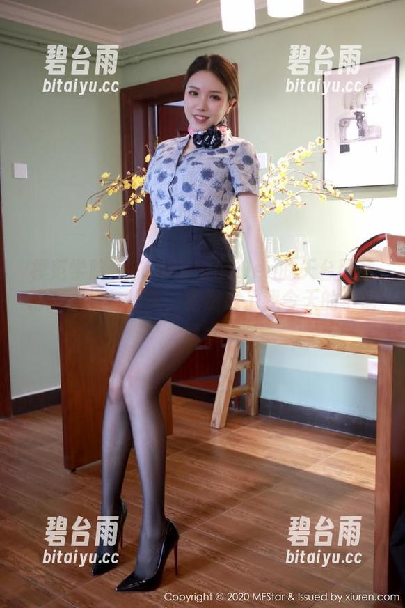模范学院 - Jennanni_Jen的天台图集精选：偶尔抬头，竟然成了我今天的小确幸。