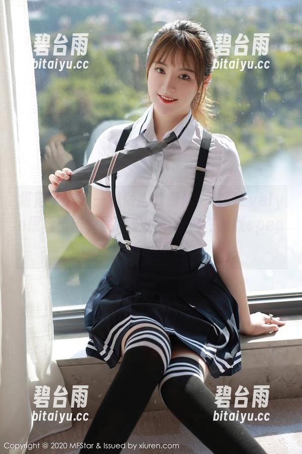 模范学院 - 一见倾心的厨婢！艾莉Evelyn原图出击，图片里的菜肴也在默默speaking！