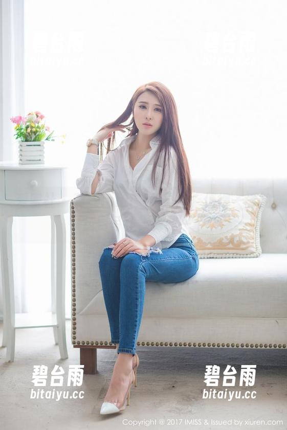 爱蜜社 - 莉娜lena，体操服，值得一看的免费写真，算我一个