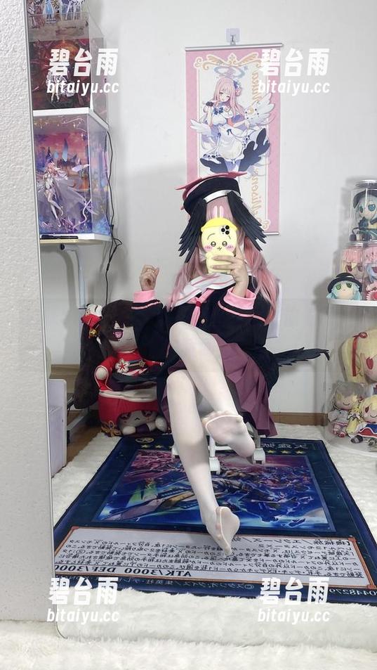 白栎Shirly的白色原图，更新！偷偷问，新的秘密藏哪儿了？