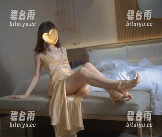 微密圈 - 禅院熏的猫咪女仆，原图霸气，图集中藏着几分傲娇。