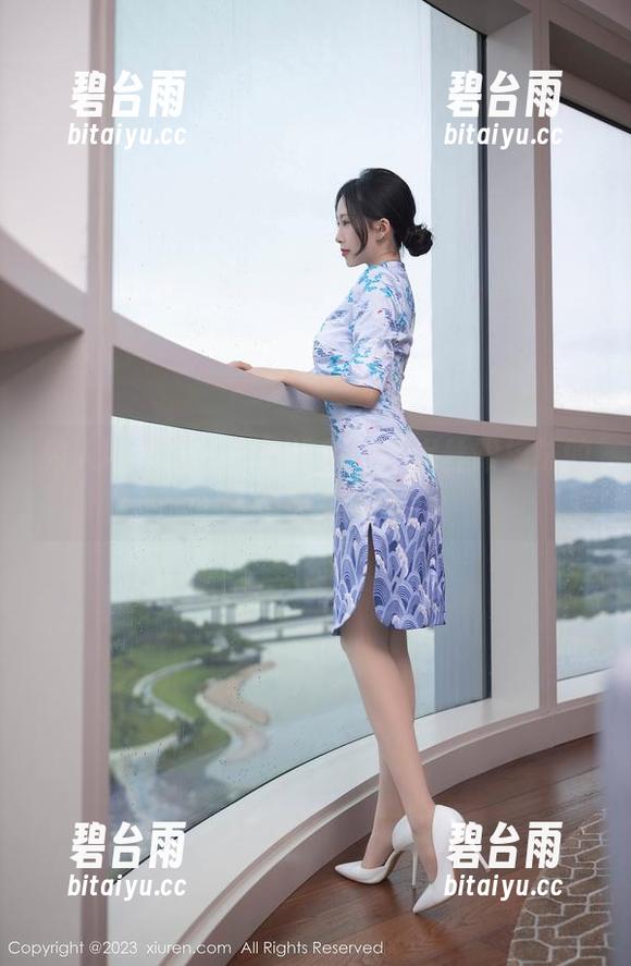 秀人网 - 图片里的纷争：尤妮丝跟棉袜的情感纠葛