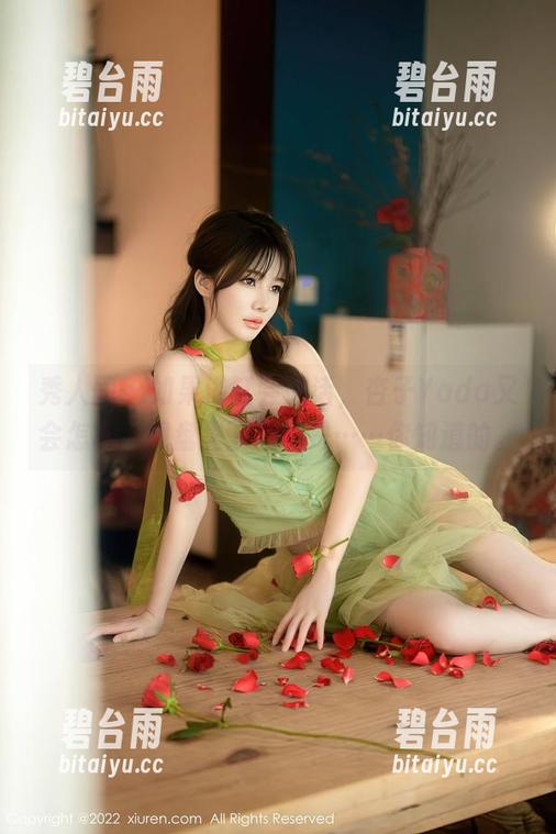 秀人网 - 如果浴缸会说话，杏子Yada又会怎样？网盘里下载的是……你知道的。