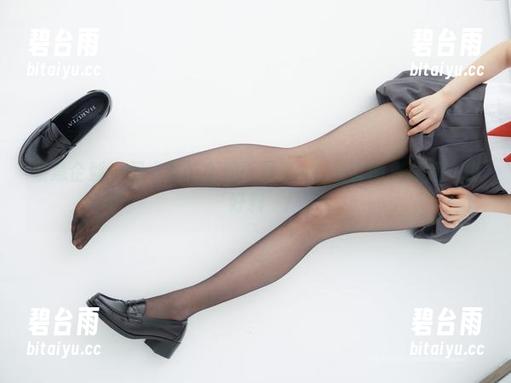 紧急企划 - 双人疯狂合照！见希w的全套图集真是一块‘好料’！