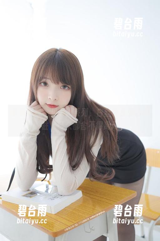 紧急企划 - 见希w系列，白丝学生服合集，驻足已久都舍不得离开。
