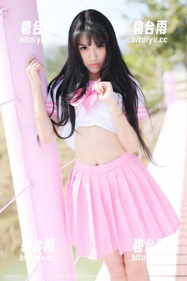 美媛馆 - 资源时间：唐琪儿和她的棉袜，纯真与妩媚并存的写真