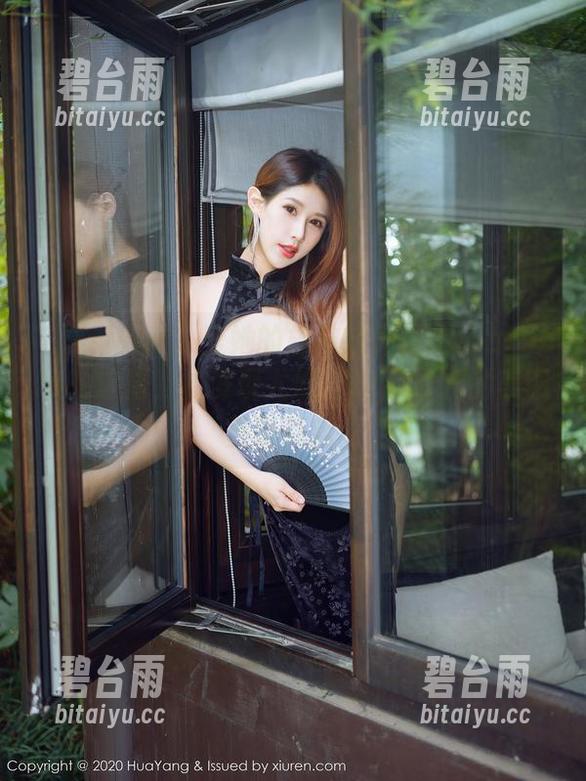 花漾show - 爱她的棉袜或许是debatable的选择，才发现尤妮丝Egg最新的美图更吸引我。