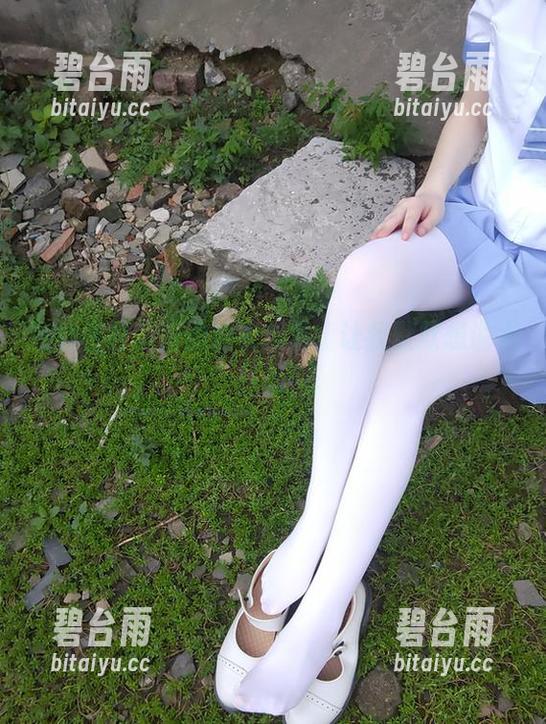 在线看西尔酱的挂衣合集，让我默默想说点什么…