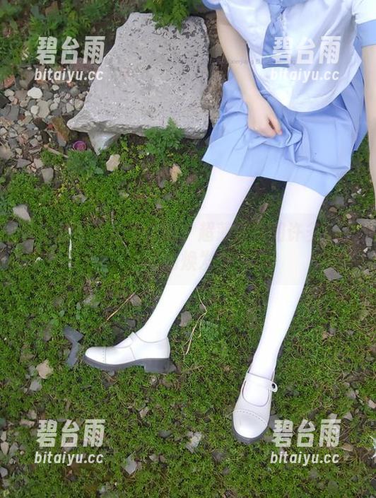 西尔酱的无圣光之旅：超薄背心和许多袜子的焕发