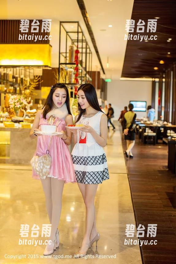 青豆客 - 施忆佳Kitty酱的和服合集：每件都像在对我发射电波，完美。