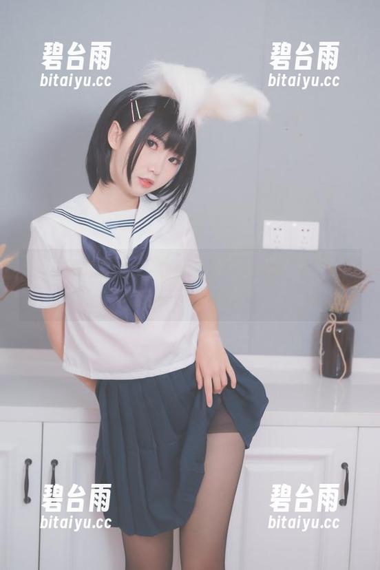 今日份面饼仙儿写真：就她能把‘女孩’也拍得这么有趣！