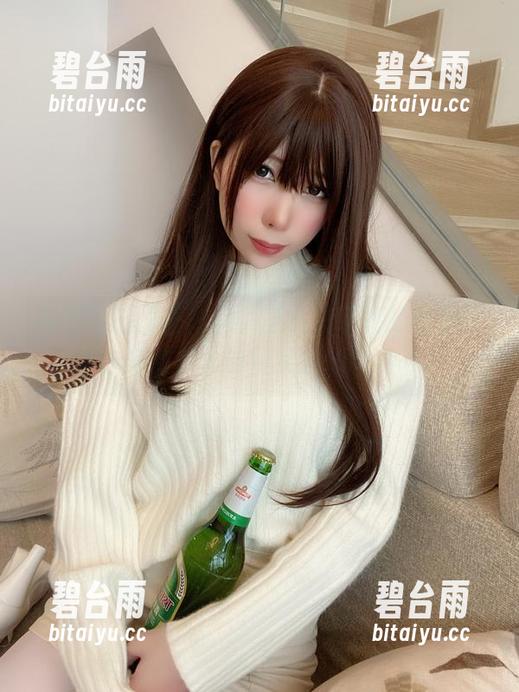 鹿野希的格子衬衫，又偷袭了我的眼睛，最新写真集中有更精彩的等着你！